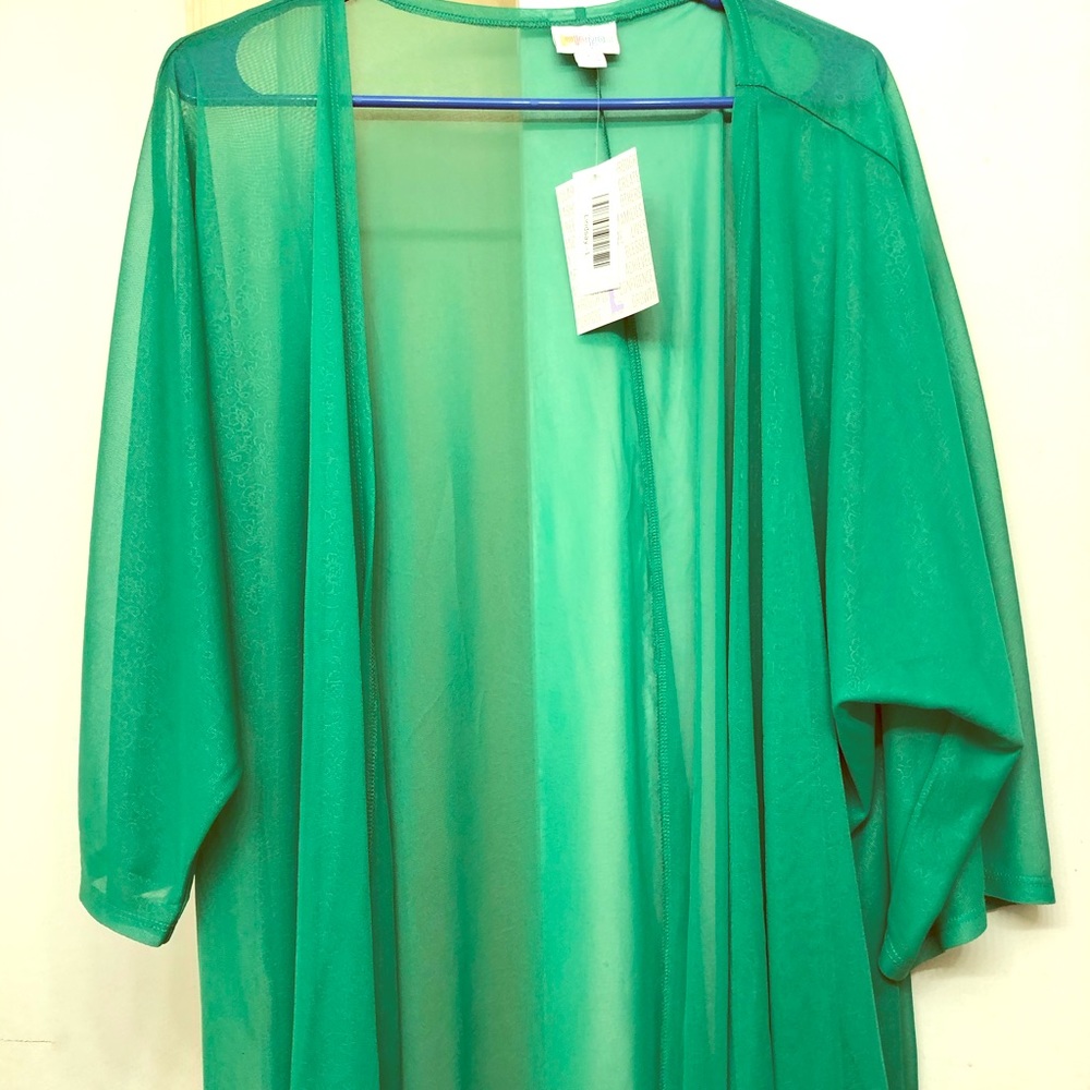 Beautiful Green Lindsey